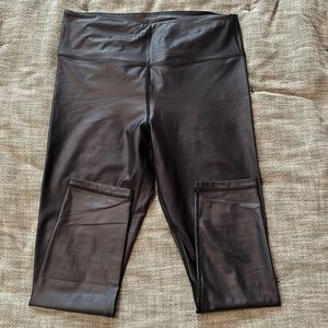 Light n Tight leggings